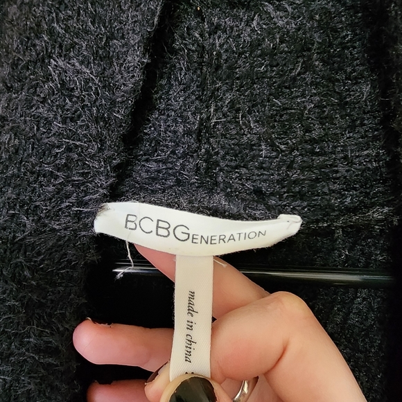 BCBGeneration Oversized Eyelash Duster Cardigan Shawl Sweater Black & White - Picture 4 of 8